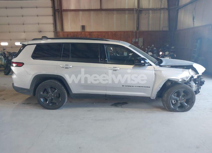 Photo 13 of 2023 Jeep Grand CHEROKEE L ALTITUDE X 4X4 (VIN 1C4RJKAG1P8899412)