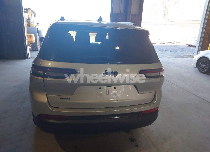 Photo 16 of 2023 Jeep Grand CHEROKEE L ALTITUDE X 4X4 (VIN 1C4RJKAG1P8899412)
