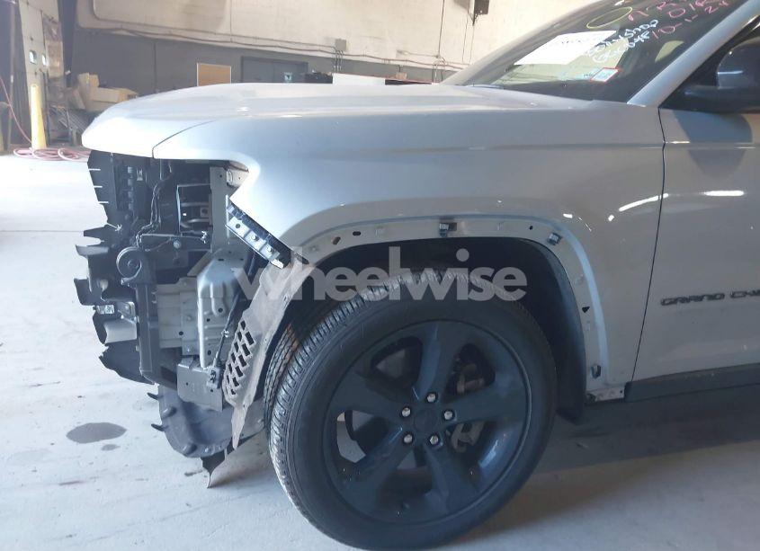 Photo 18 of 2023 Jeep Grand CHEROKEE L ALTITUDE X 4X4 (VIN 1C4RJKAG1P8899412)