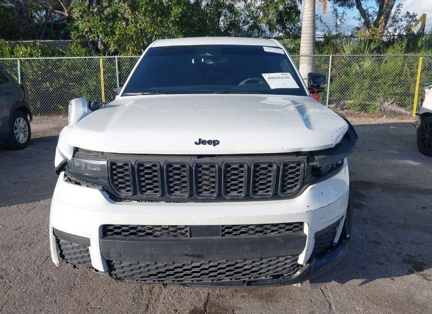 Photo 12 of 2024 Jeep Grand CHEROKEE L ALTITUDE 4X4 (VIN 1C4RJKAG1R8507726)