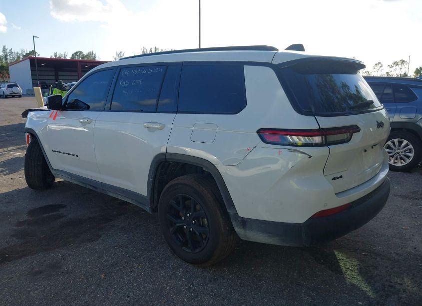 Photo 3 of 2024 Jeep Grand CHEROKEE L ALTITUDE 4X4 (VIN 1C4RJKAG1R8507726)