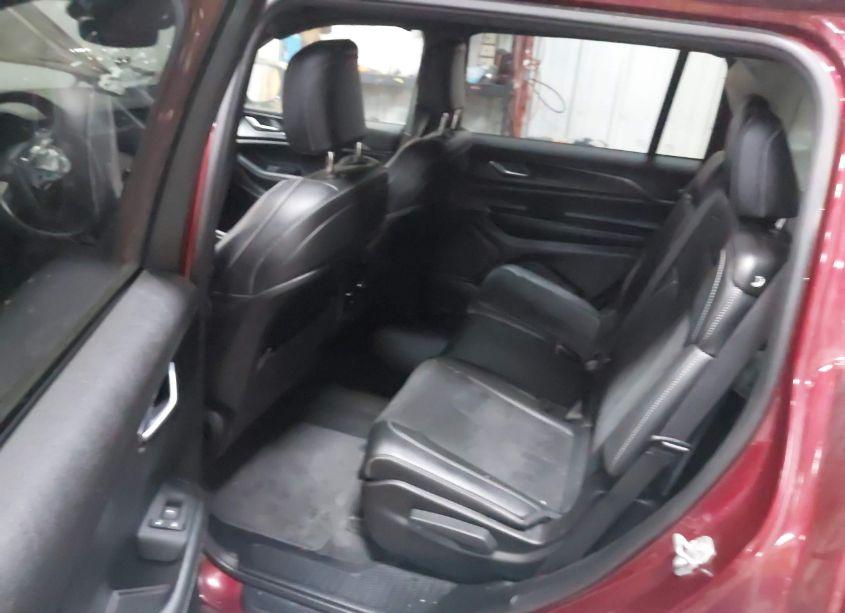 Photo 8 of 2024 Jeep Grand CHEROKEE L ALTITUDE 4X4 (VIN 1C4RJKAG1R8554450)