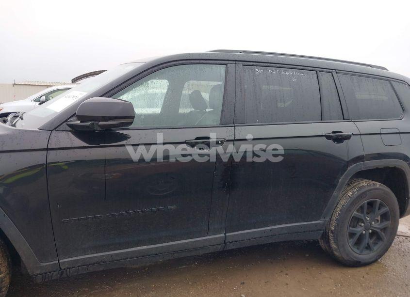 Photo 14 of 2024 Jeep Grand CHEROKEE L ALTITUDE 4X4 (VIN 1C4RJKAG1R8557736)