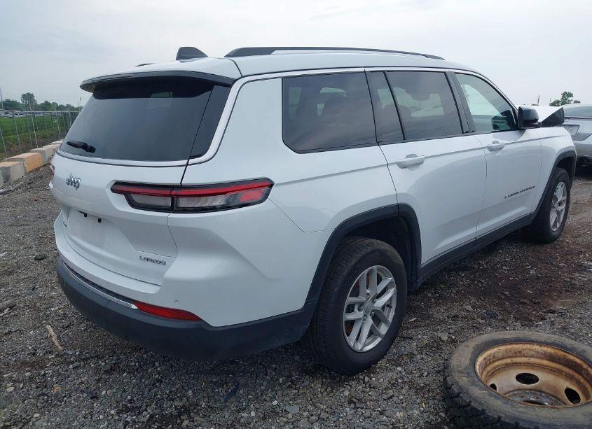 Photo 4 of 2023 Jeep Grand CHEROKEE L LAREDO 4X4 (VIN 1C4RJKAG2P8881338)