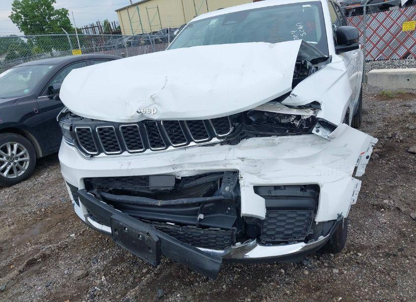 Photo 6 of 2023 Jeep Grand CHEROKEE L LAREDO 4X4 (VIN 1C4RJKAG2P8881338)