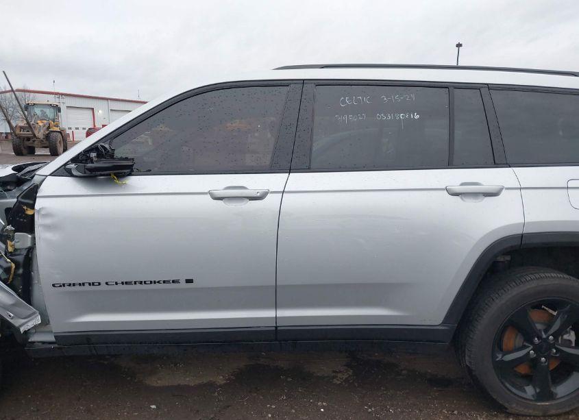 Photo 14 of 2023 Jeep Grand CHEROKEE L ALTITUDE 4X4 (VIN 1C4RJKAG2P8884496)