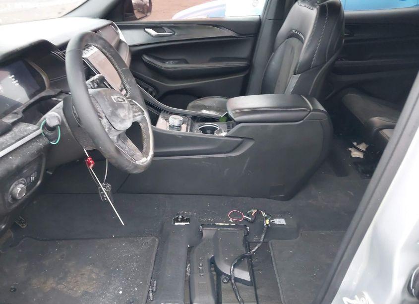 Photo 18 of 2023 Jeep Grand CHEROKEE L ALTITUDE 4X4 (VIN 1C4RJKAG2P8884496)