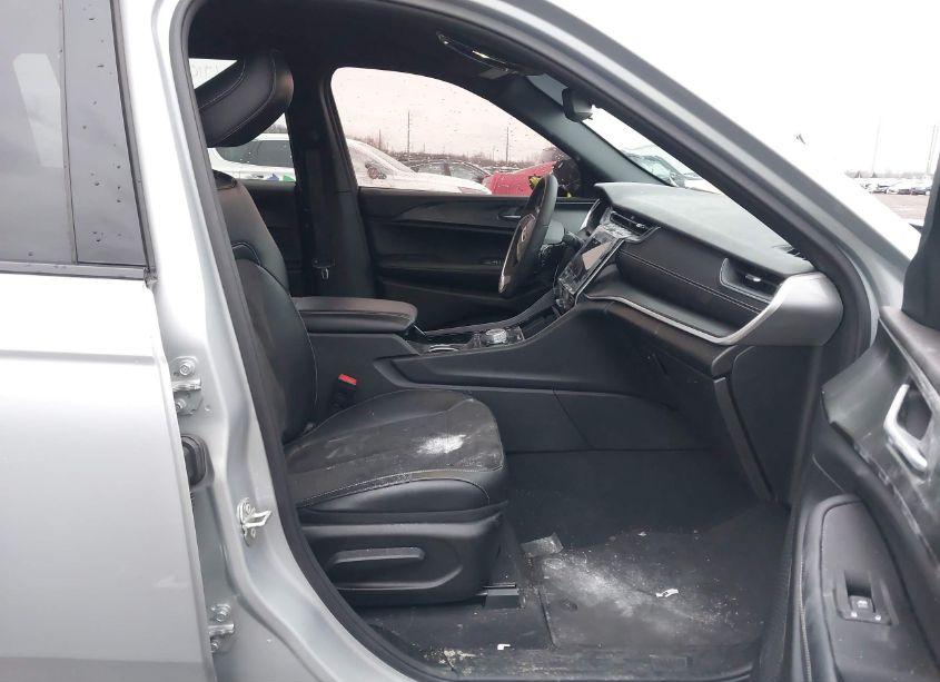 Photo 5 of 2023 Jeep Grand CHEROKEE L ALTITUDE 4X4 (VIN 1C4RJKAG2P8884496)