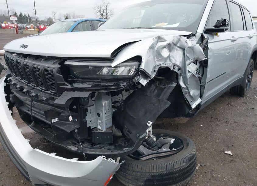 Photo 6 of 2023 Jeep Grand CHEROKEE L ALTITUDE 4X4 (VIN 1C4RJKAG2P8884496)