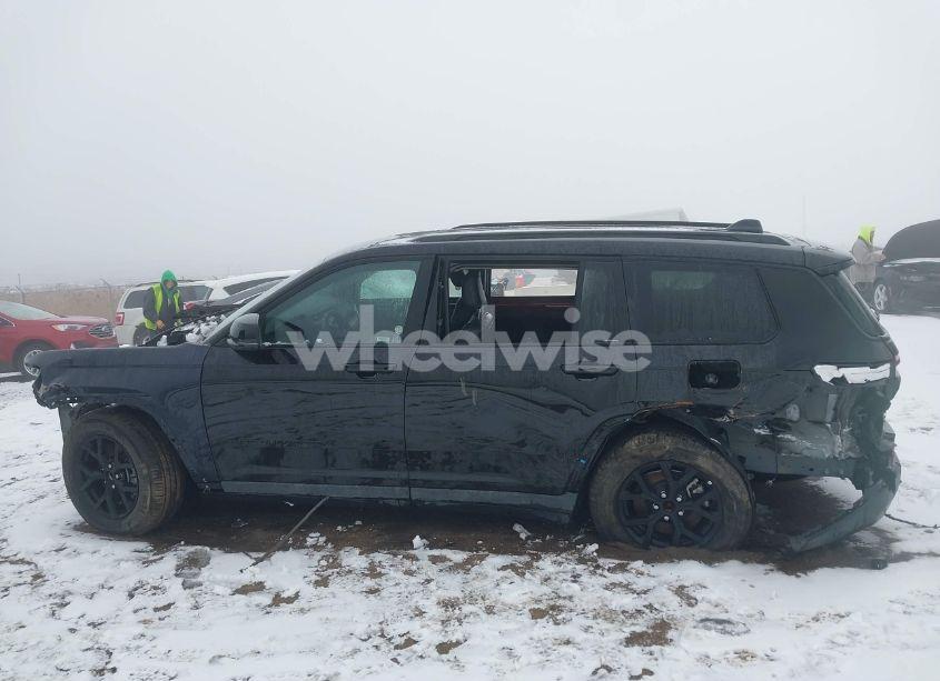 Photo 14 of 2024 Jeep Grand CHEROKEE L ALTITUDE 4X4 (VIN 1C4RJKAG2R8517374)