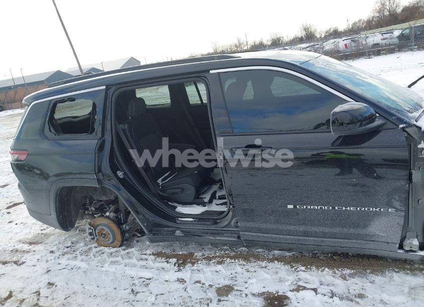 Photo 12 of 2024 Jeep Grand CHEROKEE L LAREDO X 4X4 (VIN 1C4RJKAG2R8575310)