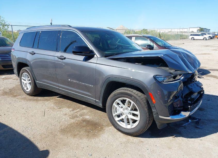 2024 Jeep Grand CHEROKEE L LAREDO 4X4 (VIN 1C4RJKAG2R8919105) main photo