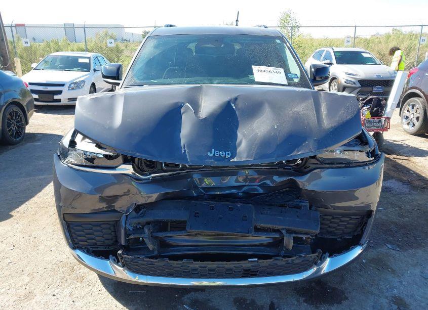 Photo 12 of 2024 Jeep Grand CHEROKEE L LAREDO 4X4 (VIN 1C4RJKAG2R8919105)