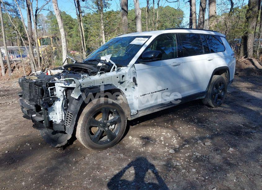Photo 2 of 2024 Jeep Grand CHEROKEE L ALTITUDE X 4X4 (VIN 1C4RJKAG2R8933862)