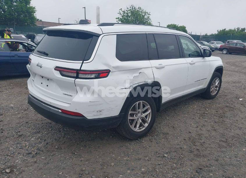 Photo 4 of 2023 Jeep Grand CHEROKEE L LAREDO 4X4 (VIN 1C4RJKAG3P8729567)