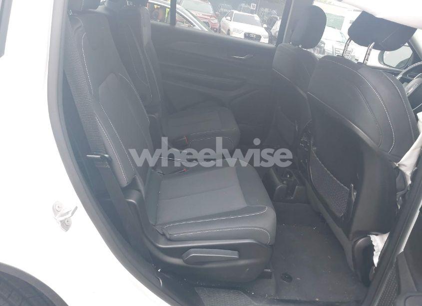 Photo 8 of 2023 Jeep Grand CHEROKEE L LAREDO 4X4 (VIN 1C4RJKAG3P8729567)