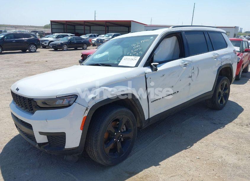 Photo 2 of 2023 Jeep Grand CHEROKEE L ALTITUDE 4X4 (VIN 1C4RJKAG3P8871448)