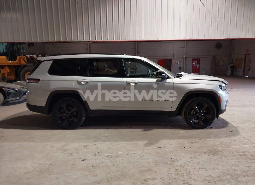 Photo 13 of 2023 Jeep Grand CHEROKEE L ALTITUDE 4X4 (VIN 1C4RJKAG3P8886192)