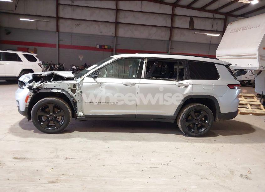 Photo 14 of 2023 Jeep Grand CHEROKEE L ALTITUDE 4X4 (VIN 1C4RJKAG3P8886192)