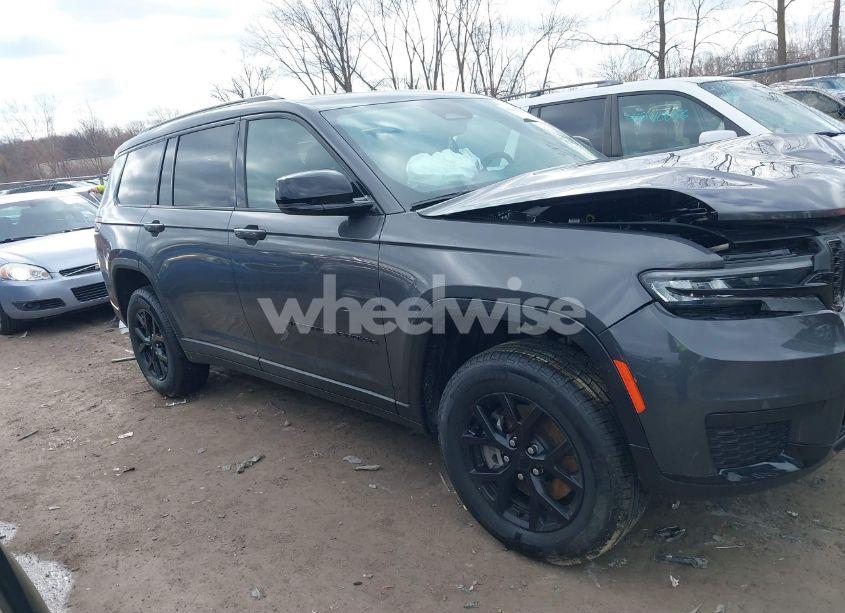 Photo 13 of 2024 Jeep Grand CHEROKEE L ALTITUDE 4X4 (VIN 1C4RJKAG3R8529033)