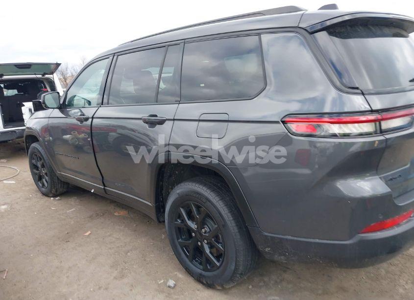 Photo 14 of 2024 Jeep Grand CHEROKEE L ALTITUDE 4X4 (VIN 1C4RJKAG3R8529033)