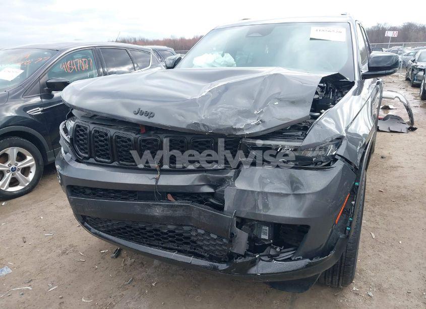 Photo 6 of 2024 Jeep Grand CHEROKEE L ALTITUDE 4X4 (VIN 1C4RJKAG3R8529033)