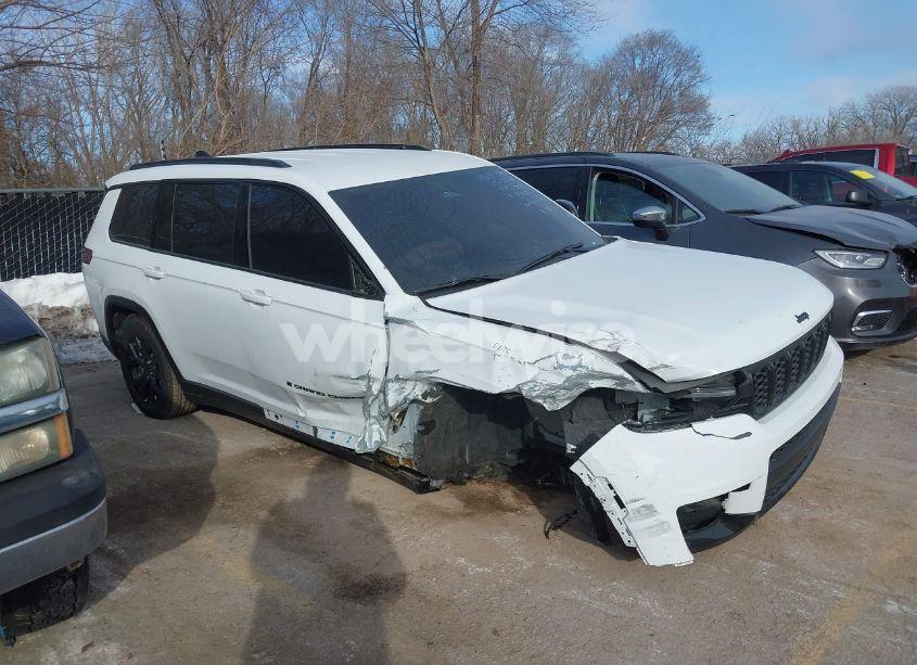 2024 Jeep Grand CHEROKEE L ALTITUDE 4X4 (VIN 1C4RJKAG3R8549024) main photo