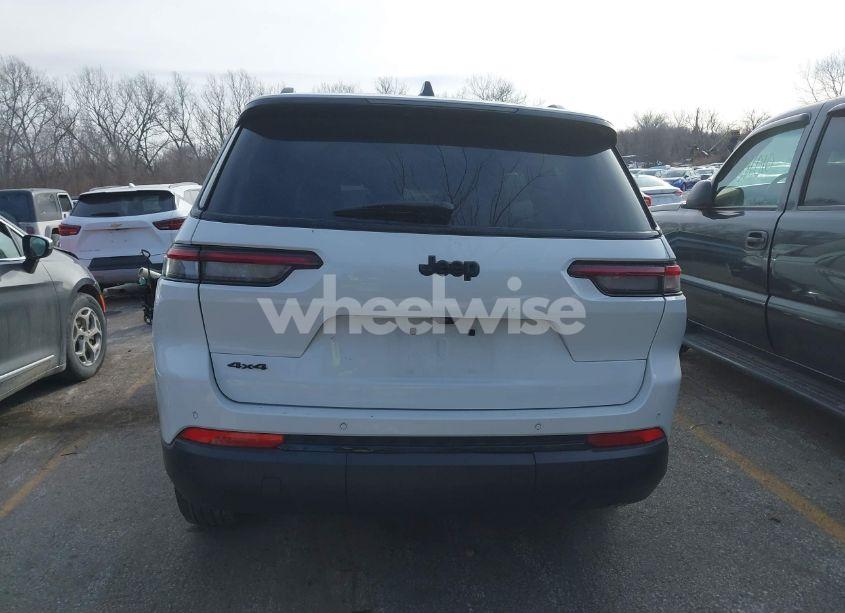 Photo 17 of 2024 Jeep Grand CHEROKEE L ALTITUDE 4X4 (VIN 1C4RJKAG3R8549024)