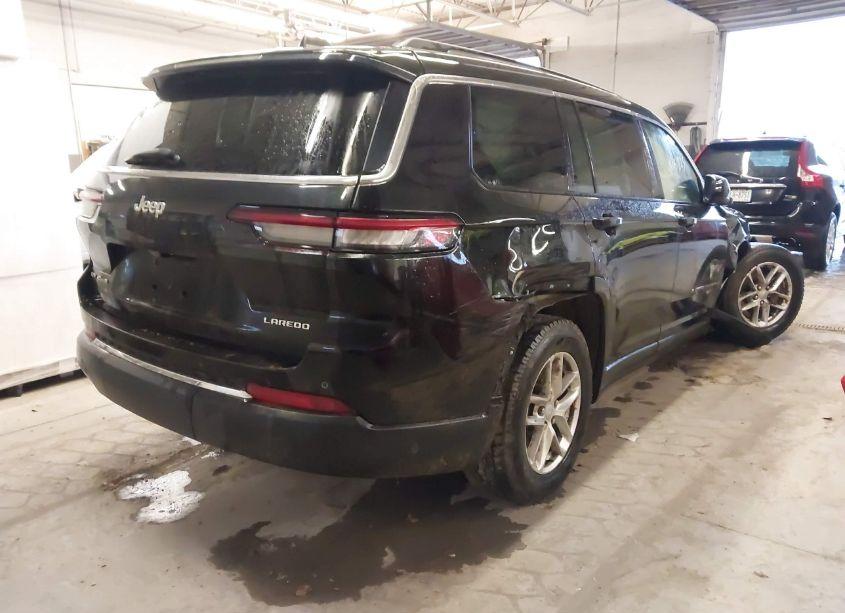 Photo 4 of 2021 Jeep Grand CHEROKEE L LAREDO 4X4 (VIN 1C4RJKAG4M8160868)