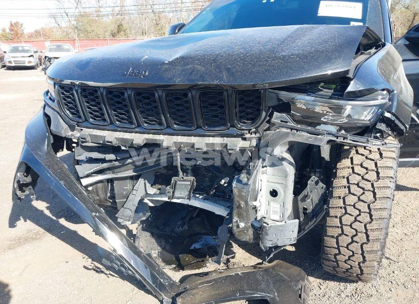 Photo 6 of 2021 Jeep Grand CHEROKEE L ALTITUDE 4X4/LAREDO 4X4 (VIN 1C4RJKAG5MH182037)