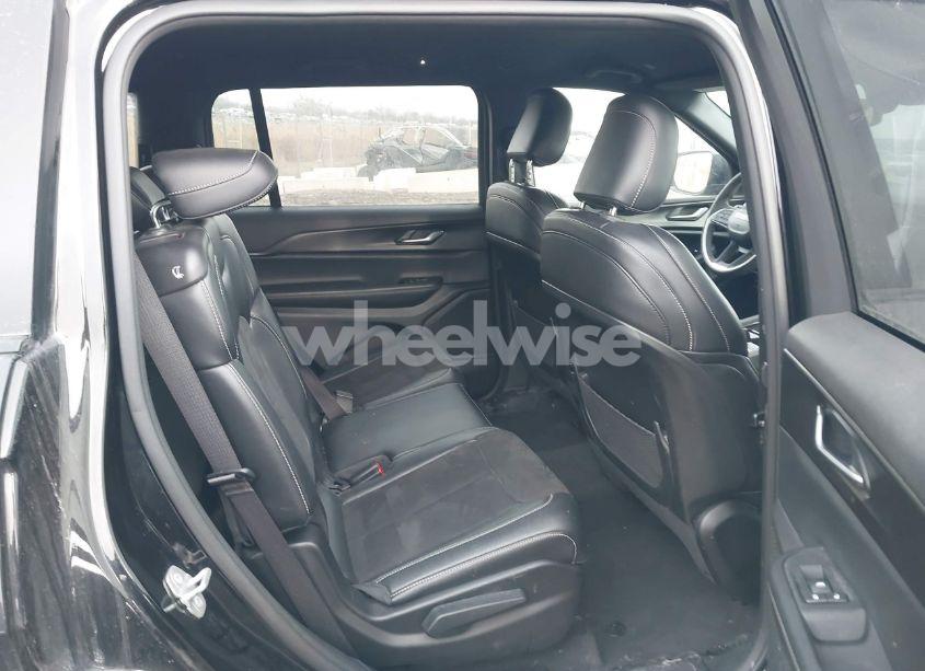 Photo 8 of 2023 Jeep Grand CHEROKEE L ALTITUDE 4X4 (VIN 1C4RJKAG5P8822543)