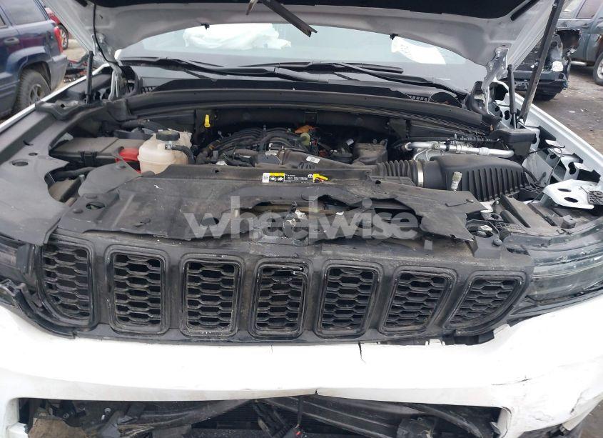 Photo 10 of 2023 Jeep Grand CHEROKEE L ALTITUDE 4X4 (VIN 1C4RJKAG5P8872715)