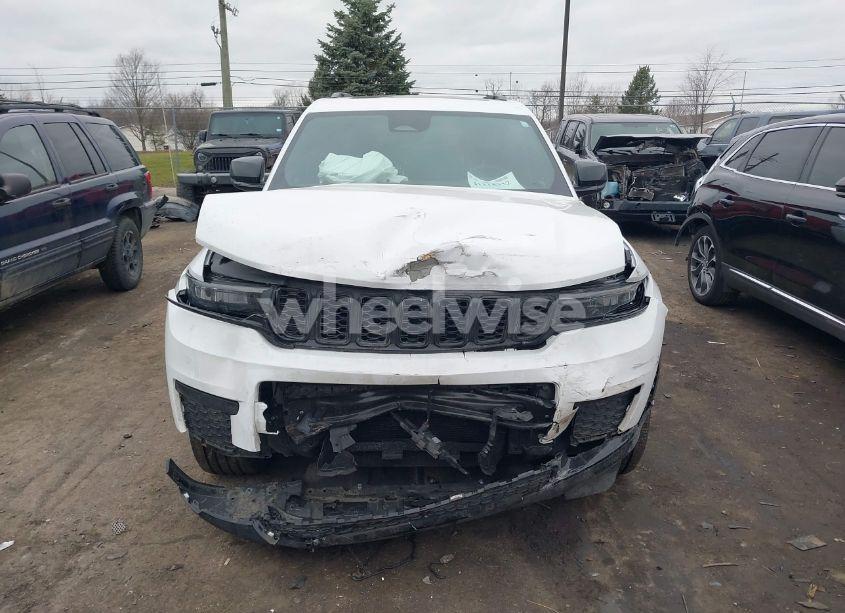 Photo 12 of 2023 Jeep Grand CHEROKEE L ALTITUDE 4X4 (VIN 1C4RJKAG5P8872715)