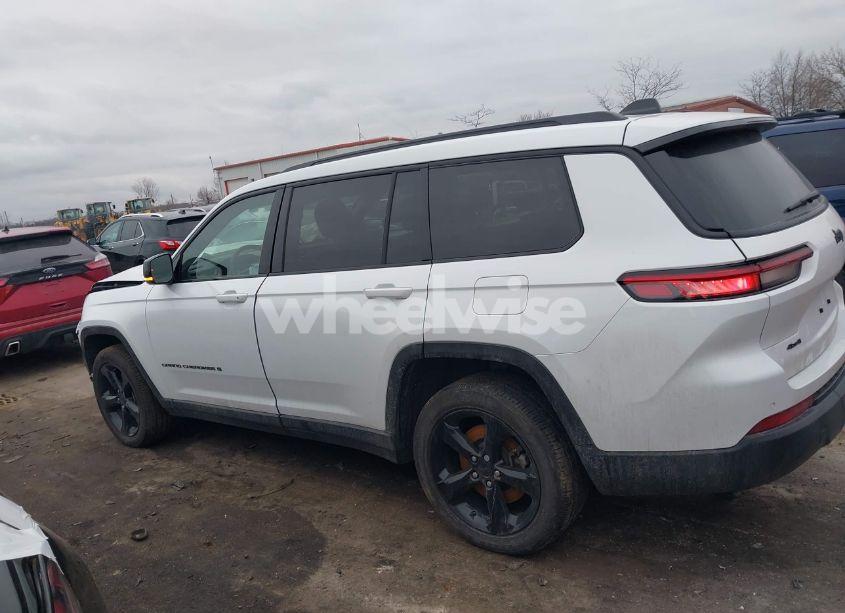 Photo 14 of 2023 Jeep Grand CHEROKEE L ALTITUDE 4X4 (VIN 1C4RJKAG5P8872715)