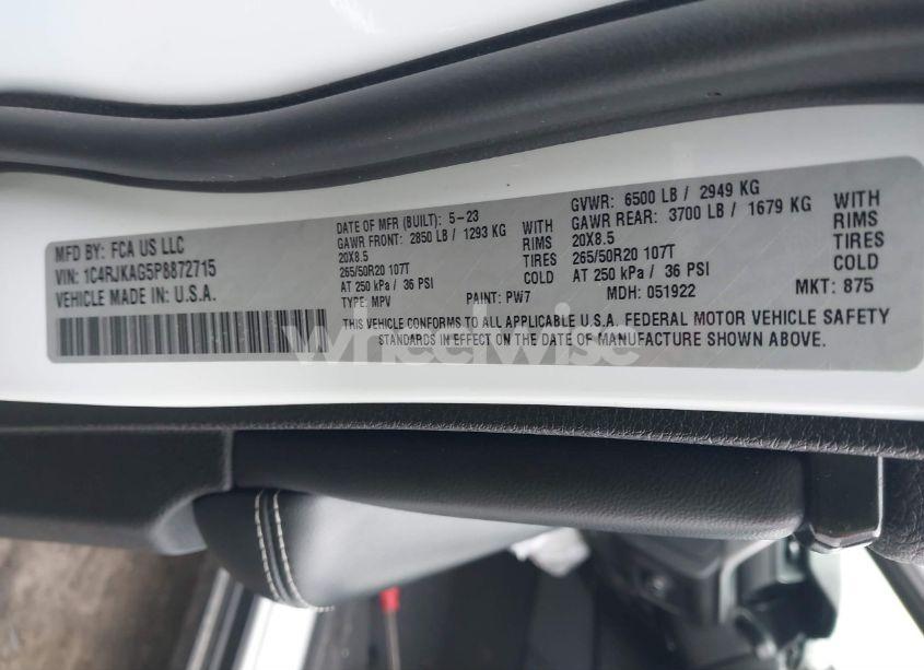 Photo 9 of 2023 Jeep Grand CHEROKEE L ALTITUDE 4X4 (VIN 1C4RJKAG5P8872715)