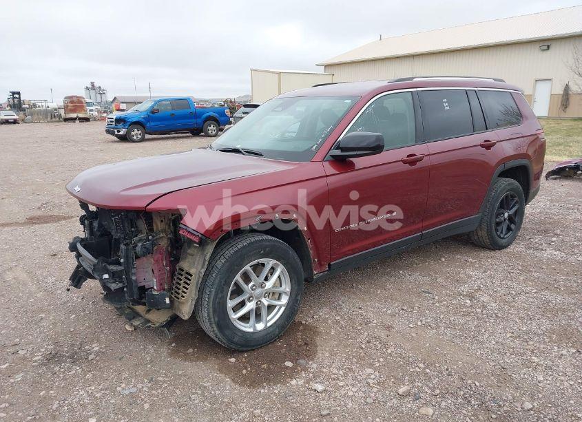 Photo 2 of 2021 Jeep Grand CHEROKEE L LAREDO 4X4 (VIN 1C4RJKAG6M8152948)