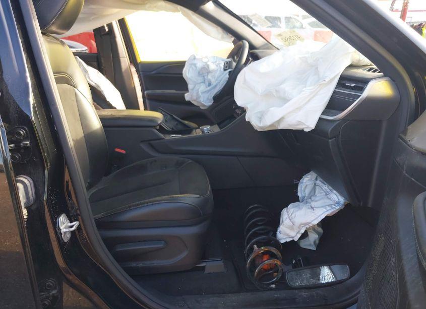 Photo 5 of 2023 Jeep Grand CHEROKEE L ALTITUDE 4X4 (VIN 1C4RJKAG6P8822633)