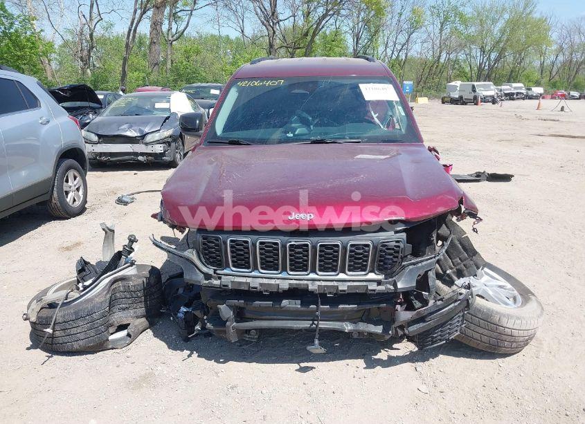 Photo 13 of 2021 Jeep Grand CHEROKEE L LAREDO 4X4 (VIN 1C4RJKAG7M8168463)