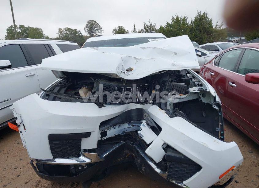 Photo 12 of 2021 Jeep Grand CHEROKEE L LAREDO 4X4 (VIN 1C4RJKAG7M8168477)