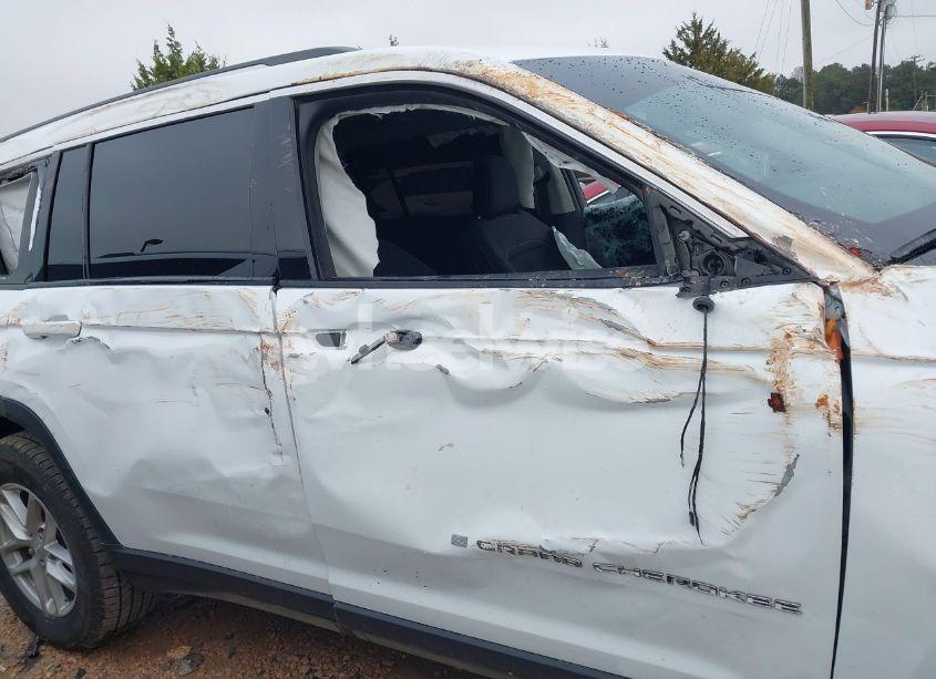 Photo 13 of 2021 Jeep Grand CHEROKEE L LAREDO 4X4 (VIN 1C4RJKAG7M8168477)