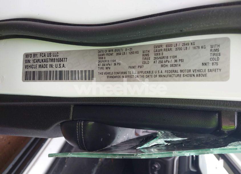 Photo 9 of 2021 Jeep Grand CHEROKEE L LAREDO 4X4 (VIN 1C4RJKAG7M8168477)