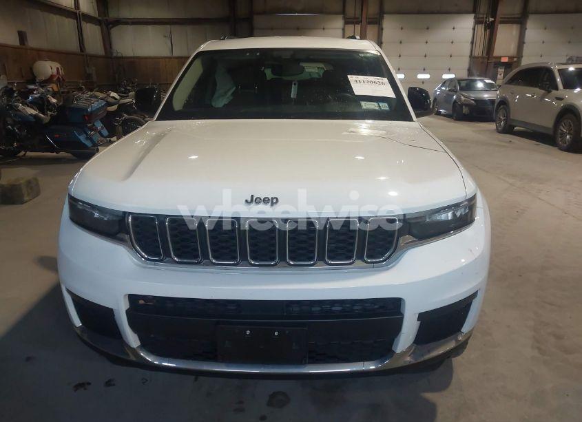 Photo 12 of 2022 Jeep Grand CHEROKEE L LAREDO 4X4 (VIN 1C4RJKAG7N8542572)