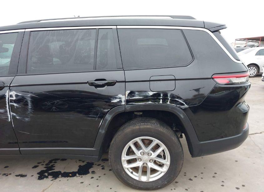 Photo 15 of 2023 Jeep Grand CHEROKEE L LAREDO 4X4 (VIN 1C4RJKAG7P8816212)