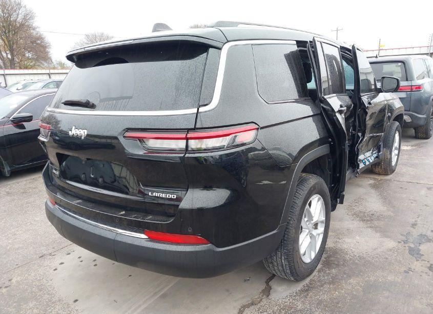 Photo 4 of 2023 Jeep Grand CHEROKEE L LAREDO 4X4 (VIN 1C4RJKAG7P8816212)