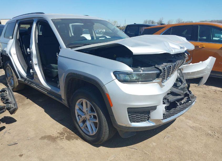 2023 Jeep Grand CHEROKEE L LAREDO 4X4 (VIN 1C4RJKAG7P8821152) main photo