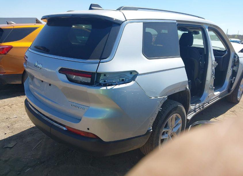 Photo 4 of 2023 Jeep Grand CHEROKEE L LAREDO 4X4 (VIN 1C4RJKAG7P8821152)