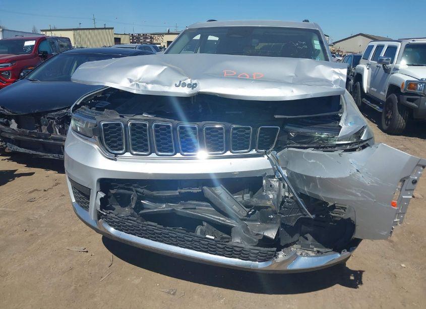 Photo 6 of 2023 Jeep Grand CHEROKEE L LAREDO 4X4 (VIN 1C4RJKAG7P8821152)