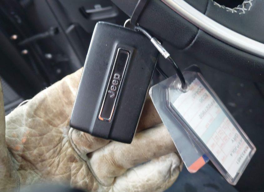 Photo 11 of 2023 Jeep Grand CHEROKEE L ALTITUDE 4X4/ALTITUDE X 4X4/LAREDO 4X4/LAREDO X 4X4 (VIN 1C4RJKAG7P8893839)