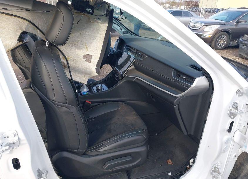 Photo 5 of 2023 Jeep Grand CHEROKEE L ALTITUDE 4X4 (VIN 1C4RJKAG7P8894005)