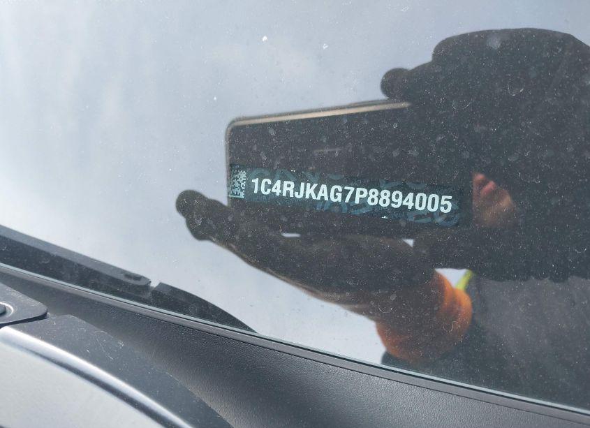 Photo 9 of 2023 Jeep Grand CHEROKEE L ALTITUDE 4X4 (VIN 1C4RJKAG7P8894005)